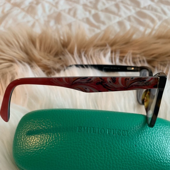 EMILIO PUCCI EYE GLASSES. - Picture 3 of 7
